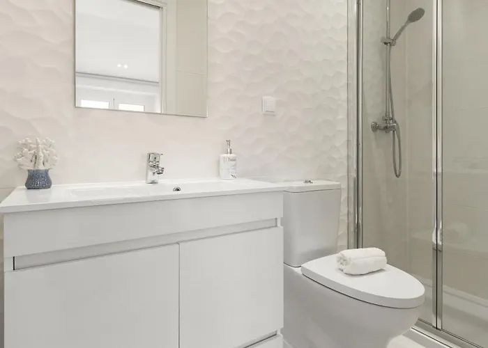 Fly House Daire Nazaré