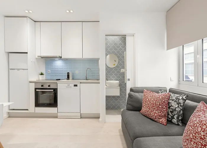 Fly House Daire Nazaré